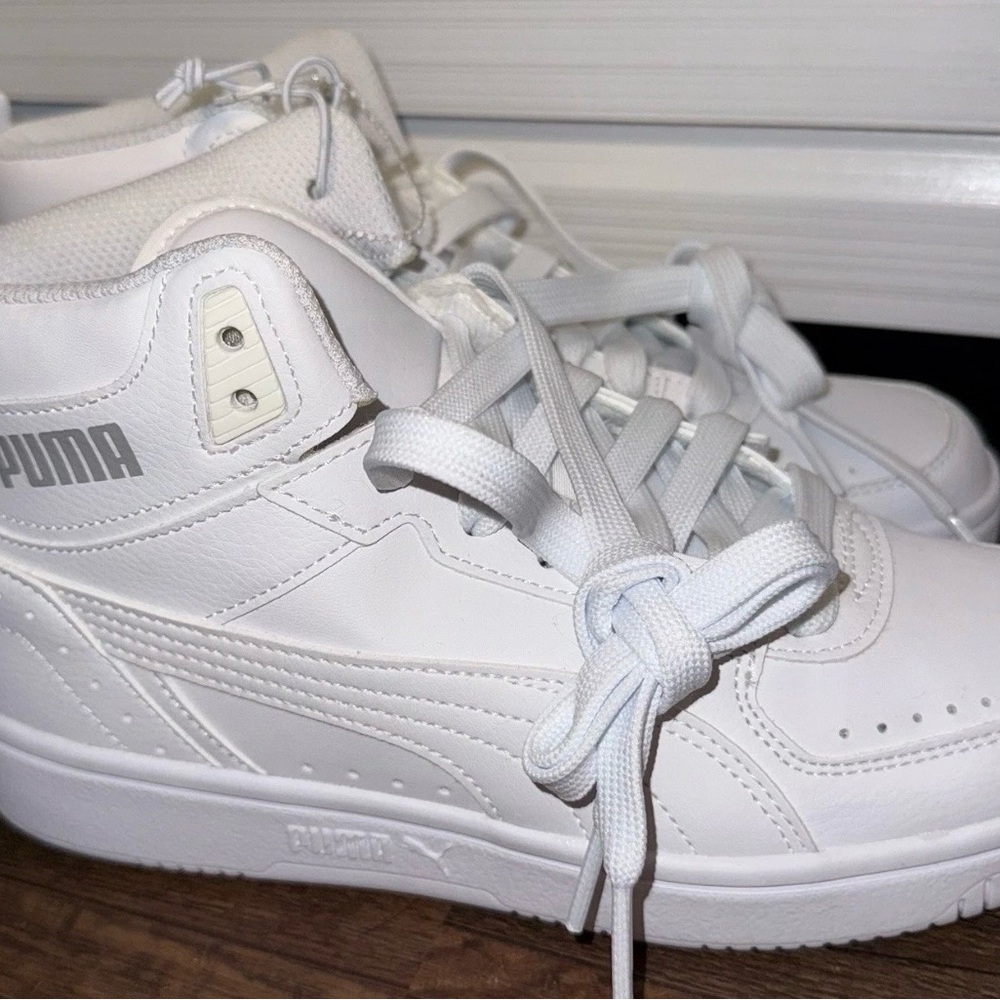 PUMA Women’s White Sneakers